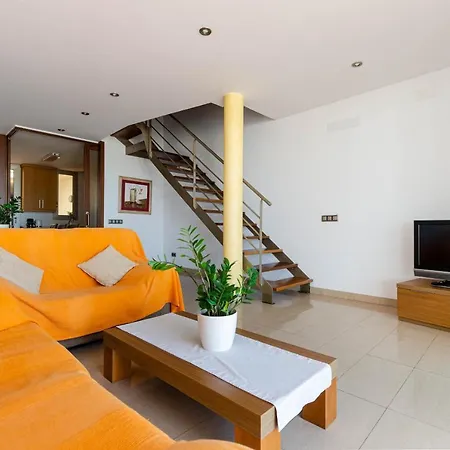 Yourhouse Mulet * Кан Пикафорт
