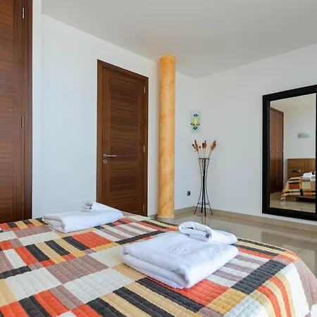 Yourhouse Mulet *